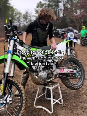 Real real real real real real real real real #intristanwetrust #thekxprodigy #real #fyp #stockasf #xvbca #relatable #hellarelatable #kx250f #kawasaki #dirtbike #dope #notstock #viral #thermprodigy #vinturner #clean #backyarddesignsmx #finnbuda85 #backyarddesign 