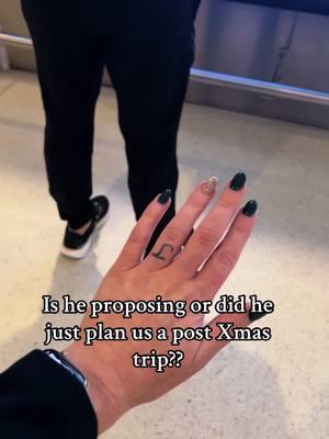 🤪💍 #fyp #isheproposing #proposal #engaged #engagement #couplestiktok #viral #foryoupage #fiancé 