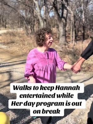 These breaks can be hard for us as parents. No structire, little interaction with friends, not sleeping well due to Hannah and more. We are tired so we try to fill our days with things to do. #livelifelikehannah #wolfhirshhornsyndrome #dandywalkermalformation #specialneeds #smiles #specialneedsparenting #walks #martinnaturepark #christmasbreak #exhausted 