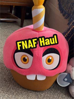 FNAF retail therapy is the best retail therapy 😌 #fnaf #fnafsecuritybreach #fivenightsatfreddys #fnafhaul #fnafmerch #funkoplush #fnaffunko #mrcupcake #glitchtrap #vannyfnaf #springtrap #glamrockchica 