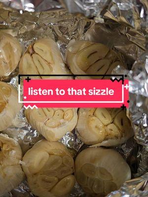 Seeking all the #tips and #recipes y'all got! #roastedgarlic #yummy #hearthealthy #cookwithrhi 