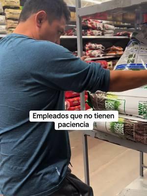 Empleados que no tienen paciencia#empleados #tiendas #compras #clientes #walmart #mujer #entretenimiento #videos #pasiencia 