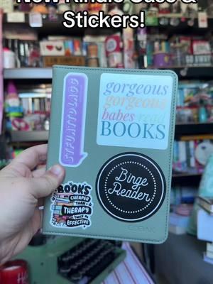 Turns out, I really missed my composition book kindle cover. So out with my current cover and in with the new one…and new stickers! 🤣💁🏻‍♀️📚 #BookTok #romancereader #bookblogger #kindlecover #kindlestickers #bookishlife #proudromancereader #bookwormstruggles #booklove #bookaddict #romancebookaddict 