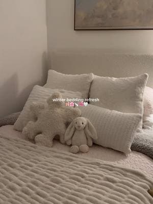 late night refresh 🩰🌸🐇🎀🤍 #bedrefresh #bedroomreset #cozy #bedroomrefresh #beddingrefresh #girlybedroom #girlyaesthetic #aesthetic #cleangirl #girlythings #cleangirlaesthetic #girlytok #girly #girlytiktok #vanillagirl #2025 #2025energy #vanillagirlaesthetic #newyearreset #2025rebrand  @target @TJ Maxx @Marshalls @potterybarn @Jellycat @Amazon 