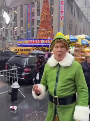 Buddy is now a true New Yorker!  ##cameo ##buddytheelf ##elfmovie##elf##buddytheelflookalike##Impersonator##buddy##WillFerrellimpersonator##WillFerrell##Celebritylookalike ##Experientialmarketing##EventPlanners##MeetingPlanners##MarketingManagers##ExhibitBooth