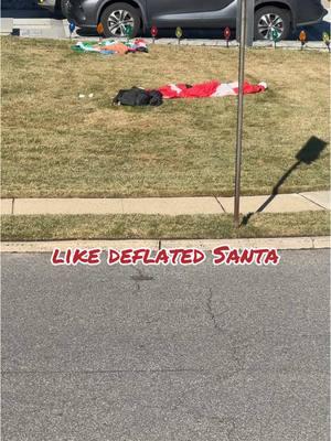 It’s me. I’m deflated Santa. #doyoueverfeel #deflated #christmasisover 