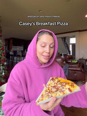 Replying to @cvance10 my last meal in Iowa SEE YA LATER MIDWEST💔👋🏽😭 @Casey’s @Dr Pepper  #caseysgeneralstore #breakfastpizza #breakfast #midwestprincess #iowa #iowatok #drpeppercreamsoda #fountaindrink #comewithme #dailyvlog #familylore #hangovercure 