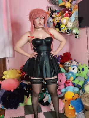 Yuno’s little black dress will always be so iconic to me. She slays in so many different ways. I couldn’t imagine cosplaying her school uniform. #cosplay #egirl #GamerGirl #thighhighs #yunogasai #yandere #yunocosplay #mirainikki 