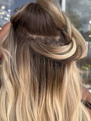 sometimes you need more than one type of extension to get the most seamless blend🫶🏼 #atxextensions #atxsalon #austinhairstylist #austintxextensions 