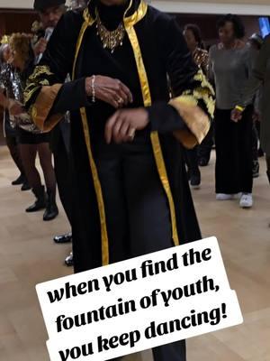 Never stop dancing! I need y'all to keep on rollin! This is why we ❤️line dancing.... life saving, preservation, therapeutic, the fellowship and all things for mind, body and soul.  I want to be them when I grow up. Fabulous!  #fountainofyouth #dancebenefits #linedance #over70 #over80 #kinggeorge #keeponrolling 