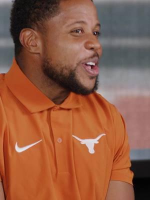 Coach Tashard Choice, a former Dallas Cowboys running back, reflects on his time in the NFL as one of the best experiences of his life. Don’t miss his full interview! #hookem #texaslonghorns #arnolditkin #CollegeFootball #texasfootball #lawyerslonghorns #collegefootballtiktok #collegefootballplayoff #secfootball #ncaafootball #fypシ #footballplayoffs #widereceiver #fypp #footballtiktok #footballvideo #lawtiktok #lawyersontiktok #footballseason #austintexas #coachchoice #tashardchoice @texaslonghorns @texasfootball @arnolditkin