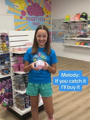 I can’t believe the toy hit her! 😳 Thanks for visiting me at @Fidget Toys Plus 🫶🏻 #mrsbench #mrsbenchfidgets #worldsbiggestfidgettoystore #fidgettoysplus #fidgetchallenge #ifyoucatchitillbuyit 