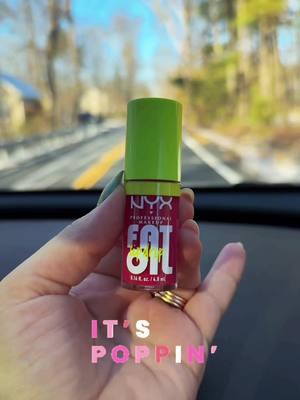 This lipgloss is poppin! #nyx #fatoillipdrip #fyp #foryoupage #itspoppin 