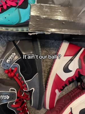 It ain’t our ball ? #kellohfrmpg #music #undergroundmusic #hoodtrap #fashion #sneakerhead #lebronjames #lebron8 