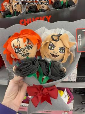 Plushie bouquets are at Walmart and I’m in loveeeee with the chucky one!!! @Walmart #ValentinesDay #plushbouquet #chucky #beetlejuice #nightmarebeforechristmas #stitch #garfield #marvel #spiderman #bluey #fyp #foryou 