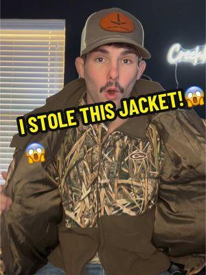 I basically stole it😂 one piece at a time pt:2 🙌🏼 #duckhunting #waterfowl #fyp #viral #duck #mallards #drake #drakewaterfowl #hunting #facebook #marketplace #got #meme #grass #mossyoak #camo #jacket #winter #bird #Outdoors #nature #christmas #bargain #deal 