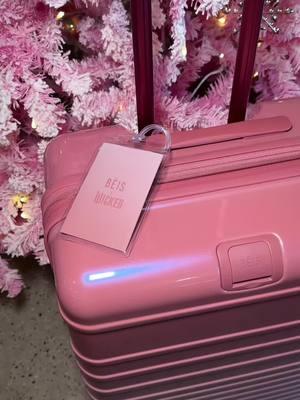 GIVEAWAY! 🚨 ONE lucky Doll will get the chance to win the @Beis Travel x Wicked Pink Check-In Roller + a $200 GIFT CARD TO DOLL10! 🥳💄💗 ✨ HOW TO ENTER: ✔️ FOLLOW @doll10beauty on INSTAGRAM, TIK TOK, YOUTUBE, & FACEBOOK ✔️ COMMENT and TAG a friend you want to travel with in 2025 ✈️ (MORE TAGS = MORE ENTRIES) ✔️ SAVE this post & SHARE to your story  ✔️ COMMENT a 💗 on & LIKE our last 3 posts ✨ BONUS:  LIKE & COMMENT on our recent Instagram posts!  #Giveaway ends 1/6 #giveaway #doll10beauty #beisluggage #beisgiveaway #luggagegiveaway #pinkluggage