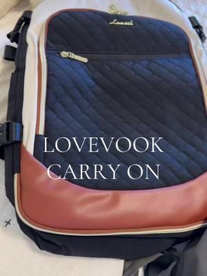 Seriously the best bags for travel! #lovevookbackpack #lovevook #travel #traveltips #travelbackpack 