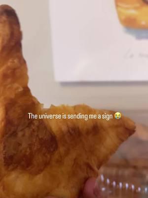 I just wanted a croissant 🥐 for #brunch 😭 #iseeyou  #universe you think you are #funny #funnyvideo #funnymoments #foodtiktok #funnytiktok #fyp #mature #content #saysomething #whenyouseeit #entertainment #kitchen #finds #what #😂 #😭 #👀 #👅 #🙈 #🙄 