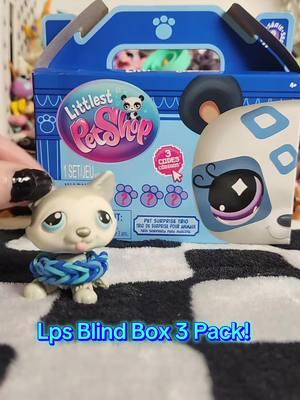 My new pink bunny looks lowkey sadder somehow?? Can you see it? or is it just me 🤔 #littlestpetshop #unboxing #blindbox #lpsg7 #lpsgen7wave2 