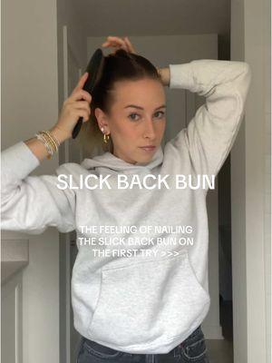 The slick back bun came through on the first try today 👏🏼 A very rare occasion #hairtutorial #hairtok #finehairstyles #easyhairstyles #slickbun #slickback #finehair #slickbuntutorial #hairinspo #quickhairstyles 