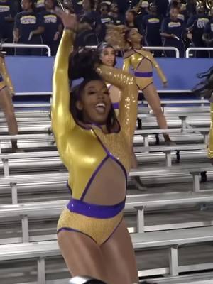 💛💜 Check out @SHELBIGUESS new song ‘Get You Alone’  🔥😮‍💨  🎥 @Smash Time Productions  🔈 ‘Get You Alone’ By ShelbiGuess  #hbcudance #swacdancers #shelbieguess #newmusic 