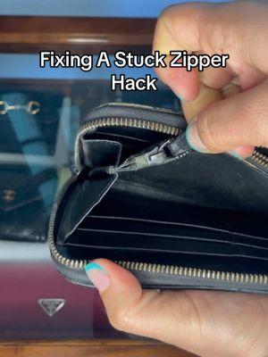 Hopefully you find this hack helpful! Let me know what you think or if you have any more tips! 🙏🏽 #stuckzipperhack #fixastuckzipper #bottegaveneta #prelovedluxury #bottegavenetawallet #zippywallet #luxurywallet #tiktokhack #hack #zipperhack #easyzipperfix #bottega #intrecciato #prelovedleather #sustainable #zipperfix #fyp #fyptiktok