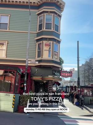 the best pizza in san francisco #sftok #tonyspizza #sffoodie #pizza #bayareafoodies #northbeach 