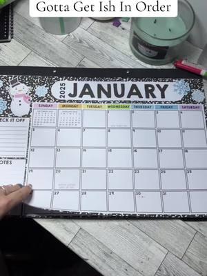 I’m getting more organized this year #stationary #calendar #deskcalendar #getyourhouseinorder #tiktokshopfinds #endofyearsale 