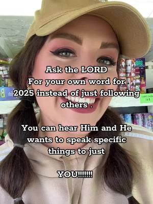 Prioritize Going to HIM First in 2025!!!!! #thatsaword #Godisspeaking #Jesus #Christian #encouragement #bethanyjoysings #2025 