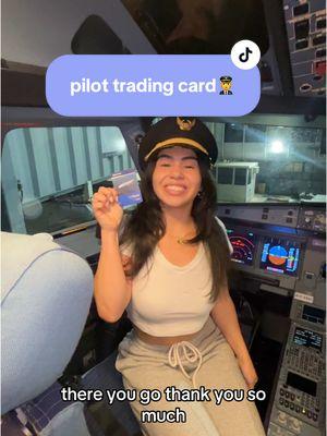 Can I wear the little hat? 🧑‍✈️@United Airlines #pilottradingcards #airplanecards #natalieloureda #unitedtradingcards #cardcollector 