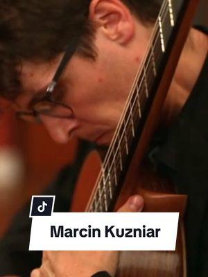 Here is Marcin Kuzniar performing Gyorgi Ligeti’s “Sonata for Cello Solo” arranged for guitar by K. Tosidis. Marcin recorded this piece on a 2023 Ariel Ameijenda guitar. #classicalguitar #guitar #guitartok #guitarsaloninternational #classical #rareguitars #classicalguitarist #tiktokguitarplayer #guitarsdaily 