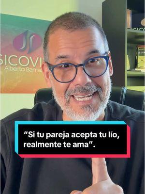 Cuando vi este video de #ViolaDavis realmente me encantó sobre todo por el realismo que presenta.   La vida de pareja, sobre todo de pareja exitosa, se trata de eso. Aceptar el lío con el que viene el otro.  Aunque algo que le faltó a ella decir allí es que ese lío no es aceptable que le haga daño a la pareja como tal, de resto me encantó y lo analizo con ustedes. Y recuerden que si quieren saber de todos nuestros servicios para ustedes, sólo tienen que escribirme al dm. #RelacionesSaludables #amordepareja #psicovivir #analisispsicologico