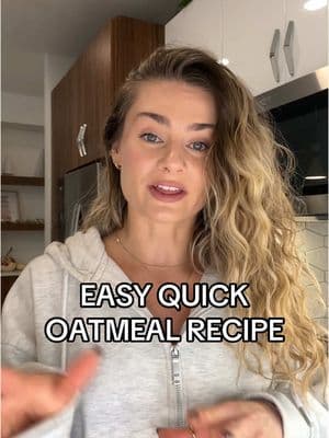 Do we like oatmeal? 🤔  #preworkoutmeal #healthyoatmealrecipe #healthybreakfast #quickbreakfast #quickbrealfastideas 