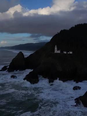 Why are lighthouses so captivating? This is a question I find myself pondering almost daily when I drive past Heceta Head Lighthouse.  Is it their architecture? Their ability to withstand the storms of life? Is it because they can seem incredibly symbolic?  Personally, I tend to think it’s especially the latter… I see lighthouses and am reminded of the light we carry within us. We have the ability to be a beacon of hope to others. Even our faintest flickering lights can help scare away the darkness and bring life, love, joy, and hope.  As 2024 comes to a close, I hope the light we carry grows, and together we can make the New Year brighter in beautiful and unexpected ways, even on the stormiest days. #oregoncoast #oregon #thepeoplescoast #lighthouse #bethelight #happynewyear #hecetaheadlighthouse #traveltiktok #fypage #oregonexplored #ocean 