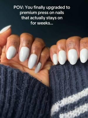 The BEST brand for glue on press on nails! Prove me wrong!  #glamneticnails #pressonnails #longlastingpressonnails #pressonnailsreview #manicurehacks #manicureathome 