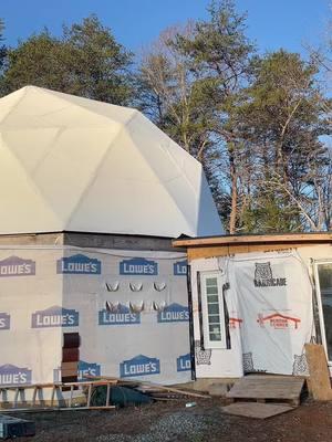 She’s coming together yall #geodesicdomes #domehome #diyhouse #DIY 