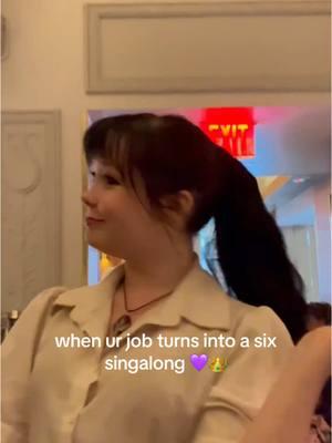 the energy I need tbh @Gayle's Broadway Rose 🎤🌹 #singingserver #six #sixthemusical #sixmusical #boelyn #dontloseurhead #theatrekid #broadway @SIX on Broadway 