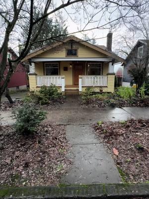 Dream-boat of a bungalow in North Tabor / Laurelhurst. This one is pretty perfect, with the well appointed main floor, upstairs converted attic space (minus the steep stairs up) and a little ADU action going on in the basement. Plus you get a detached garage and shared driveway! Imagine the gardening that could happen in the backyard, too. Omg.  Not my listing but I can help you buy!  Listed at $799,000 MLS ID: 24379660 4 Bedrooms 🛌 2 Bathrooms 🛀 1,940Square feet  6,872 Annual property taxes  Schools:  K-8: Laurelhurst (9/10) 9-12:Grant (8/10) *Ratings according to Greatschools.com, due diligence encouraged.  #PDX #Portland #Oregon #portlandoregon #portlandrealtor #pdxrealtor #pdxrealestate #portlandrealestate #pdxbroker #housegoals #househunting #realestate #realestateagent #realtorlife #bungalow  #curbappeal #dreamhome #homeforsale #houseforsale #portlandhomeforsale #renovated #Portlandhomesforsale #Portlandlife #Portlandliving #Portlandrealestate #Portlandrealty #walkableneighborhood #realestateexperts  #Portlandexpert  #bringthedog #justRealtorthings #tiktokviral #fyp #foryoupage #aesthetic Listed by Tim Pitts of Proud Realty LLC