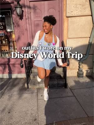 guess these are my go to poses 😭😂💓 but here’s some Disney outfit inspo! ☺️ #disney #disneyootd #disneyadult #waltdisneyworld #disneytrip #disneypark #disneystyle #disneyoutfits #boundingwithtarri #disneyinfluencer #disneyaesthetic #wdw #magickingdom #epcot #animalkingdom 