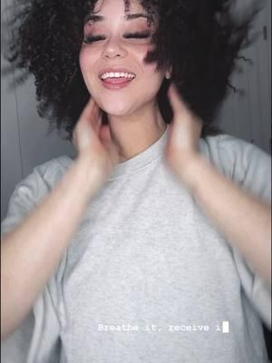 Power of a Woman @ellamai #fyp #coda #asl #viral #deafaccessability #mixed #americansignlanguage #foryoupage #aslinterpreter  #ASL #codaduets #Duet #like #comment #repost 