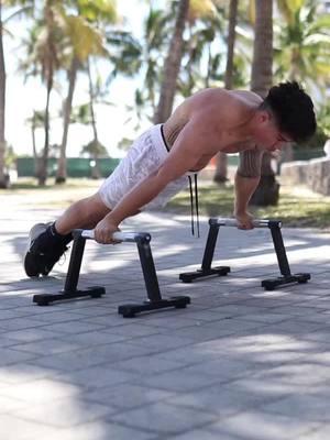 Pike to planche lean tutorial #calisthenicstraining #planche #fitnesstips 