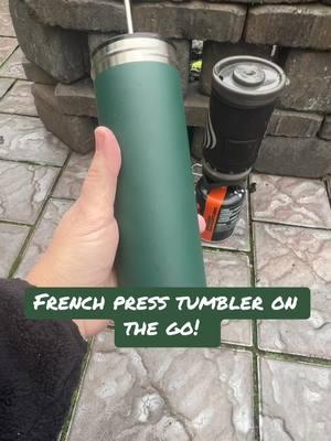 Y’all if you like coffee and the outdoors your need this! #campinghacks #campinglife #Outdoors #campfirecooking #coffee #coffeetiktok #coffelovers #outdoorlife #huntingtiktok #fishing #workingoutdoors #constructionlife #constructionworker #winter #tailgating #frenchpress #coffeonthego #arborist #lineman #oilfield #packedlunch #mechanic #roadwork #truckerlife 