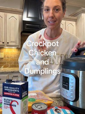 Crockpot Chicken and Dumplings 🥟 #fyp #fypage #fypシ゚viral #foryou #foryoupage #foodtiktok #dinner #DinnerIdeas #holidaytiktok #EasyRecipe #MomsofTikTok #chickenanddumplings #crockpot #crockpotrecipes #instantpot #chicken #newyear #newyear2025  #aifilter #squidgame 