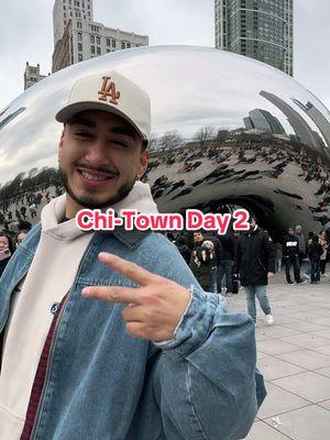 Day 2 Chicago 🤍  #fyp #chicagovlog #chicago #chitown #chicagoindecember #foryou #palmspring #travel #imback #lgbt #latino #single #newyear #newyearstrip #Vlog #Lifestyle #Love #xmas #tiktok #aesthetic 