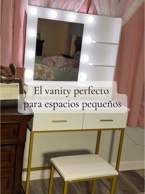 Amando mi nuevo rinconsito| #vanity #smallvanity #anamariagarciashowcase 