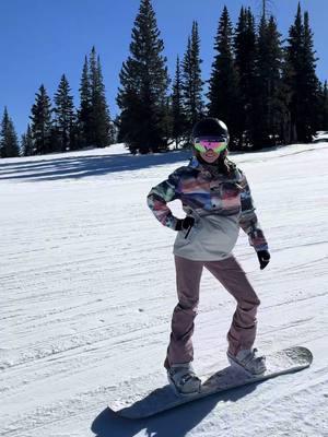 this was harder to film than you’d think #trending #snowboarding #trend #trendy #brianhead #utah #skiing #wintersports #dancing #dancingtrend @Carson_Jarratt 