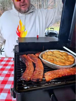 Millie Rays Orange Rolls and Steak Cut Bacon #orangerolls #rolls #bacon #superthick #easy #Recipe #EasyRecipe #sogood 