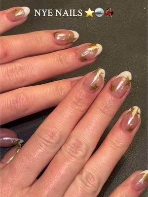 NEW YEARS NAILS ⭐️🪩💃🏻 but why are stars so hard to paint, anyway, HAPPY NEW YEARS 🥂 🔗everything i used linked in my storefront  #nyenails #newyearsnails #chromenails #goldchromenails #starnails #frenchtipnails #nailsathome #nailtok #fyp @melodysusie @BeetlesGelPolish @Modelones Official 