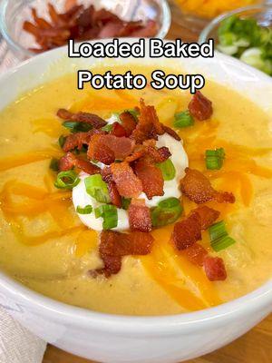 The Best Loaded Baked Potato Soup Easy Recipe 😋 This Loaded Baked Potato Soup is perfect for fall AND winter! Cozy, creamy, and packed with cheesy, bacon-y goodness to keep you warm on chilly nights. BAKED POTATO SOUP INGREDIENTS: ► 1/2 lb. bacon ► 3 tbsp butter ► 1 white onion ► 3 garlic cloves ► 1/4 cup flour ► 1 cup heavy cream ► 2 cups whole milk ► 3 1/2 cups chicken broth ► 1 tsp chicken bouillon ► 1/2 tsp salt ► 1/4 tsp black pepper ► 2 lb. potatoes ► 2 cups mild cheddar cheese ► Sour cream ► Green onions #foryoupage #foryou #parati #comfortfood #sopa #soup #easydinner #soupseason #souprecipe #souprecipes #souptok #bakedpotatosoup #loadedbakedpotatosoup #easysoup